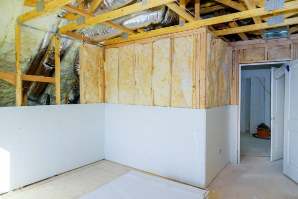 Types of Insulation We Offer in East Dubuque, IL